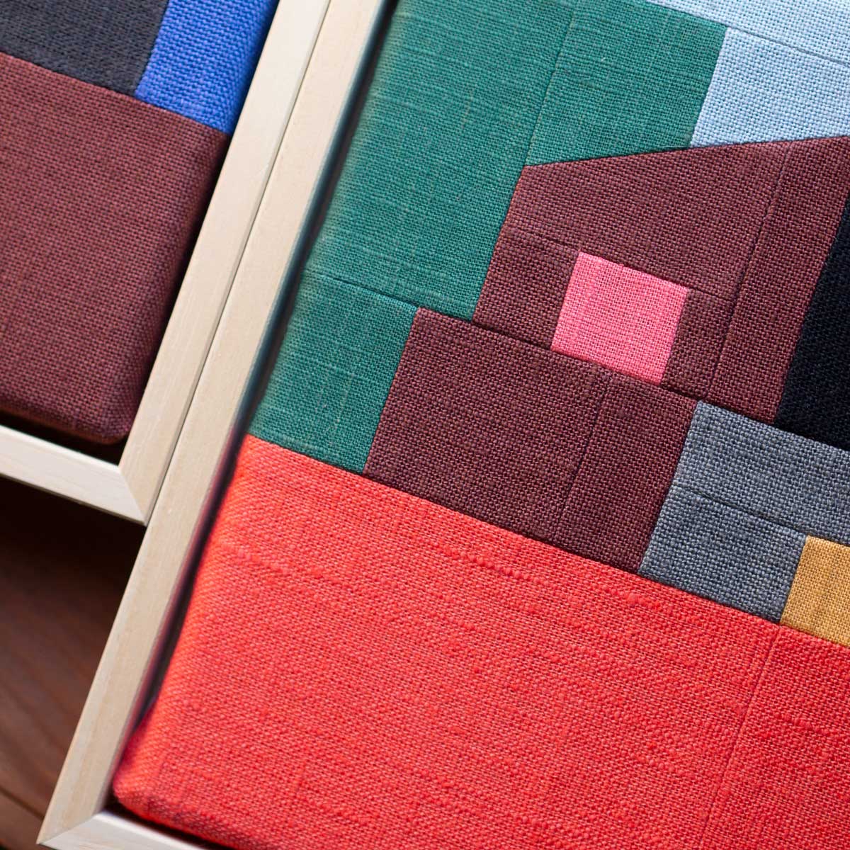 gros plan sur patchwork en lin coloré